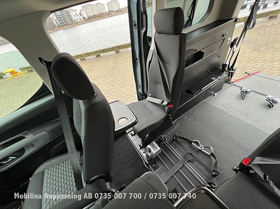 Peugeot Rifter 29 of 30
