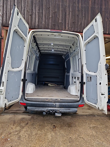 Volkswagen Crafter 35 4 of 5