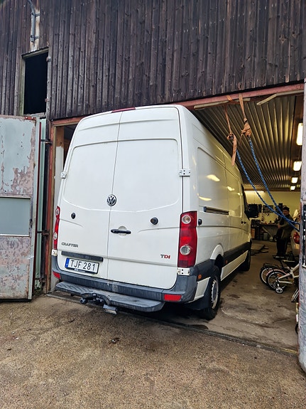Volkswagen Crafter 35 2 of 5