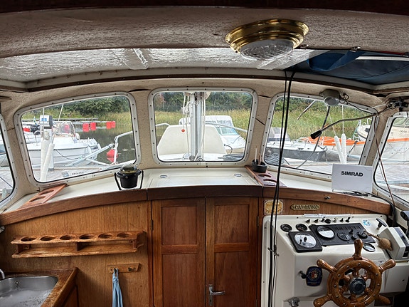 Winga 25 motorseglare med 80-trailer 8 of 16