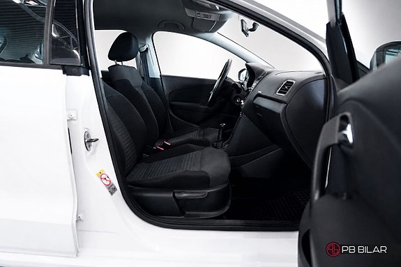 Volkswagen Polo 14 of 21
