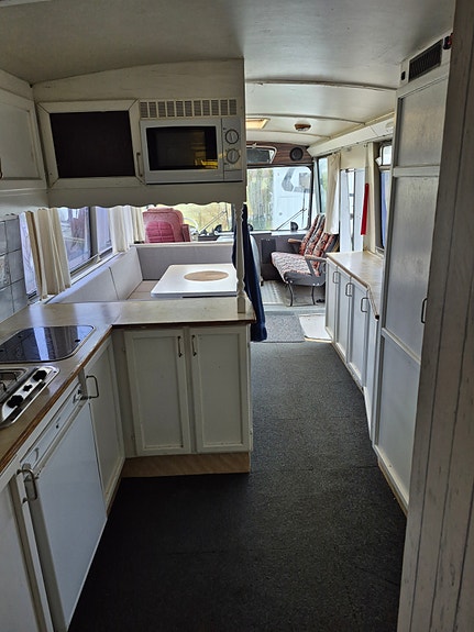 Volvo Bb57 5 of 9