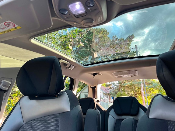 Citroen Grand C4 Picasso 6 of 10