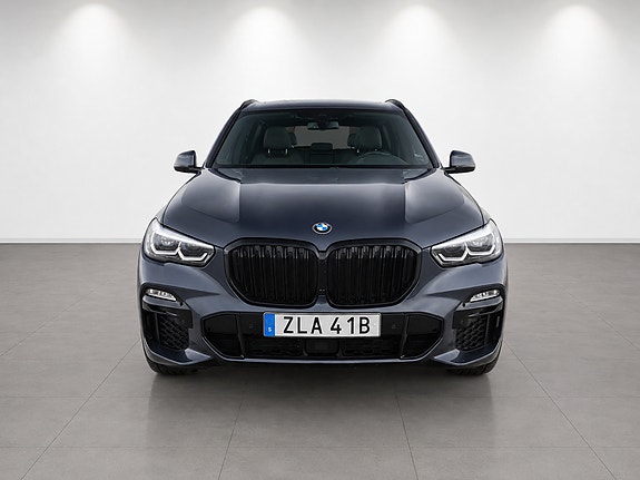BMW X5 3 of 5