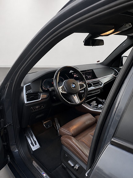 BMW X5 5 of 5