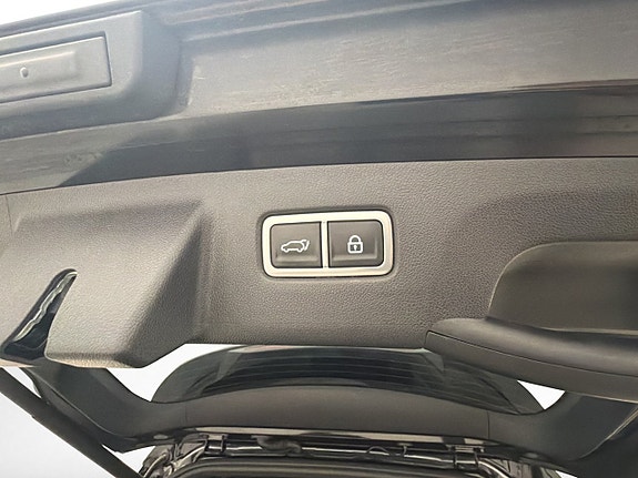 Kia Sorento 23 of 30