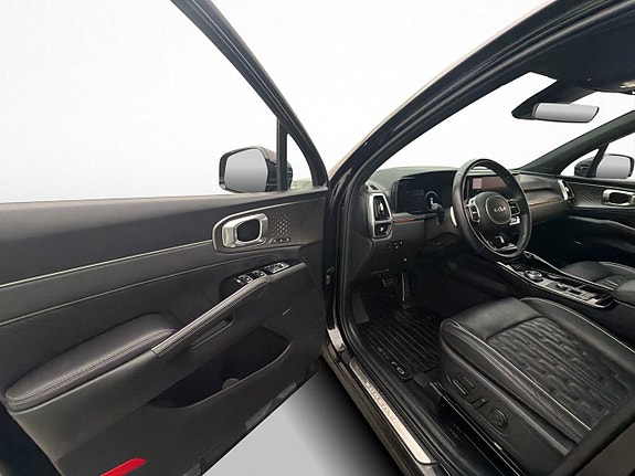 Kia Sorento 27 of 30