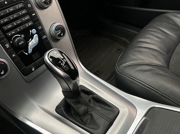 Volvo V70 26 of 29