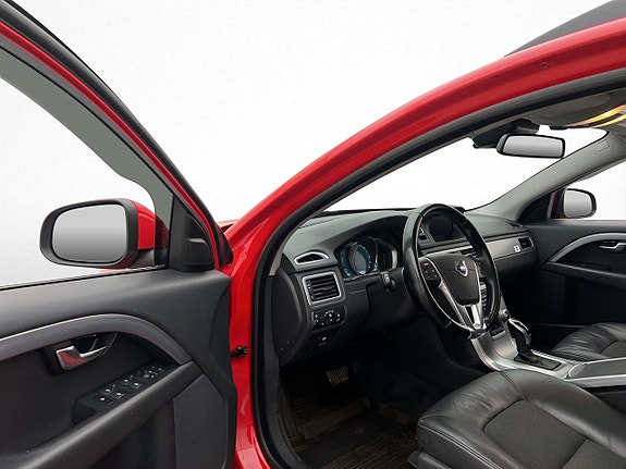 Volvo V70 14 of 29