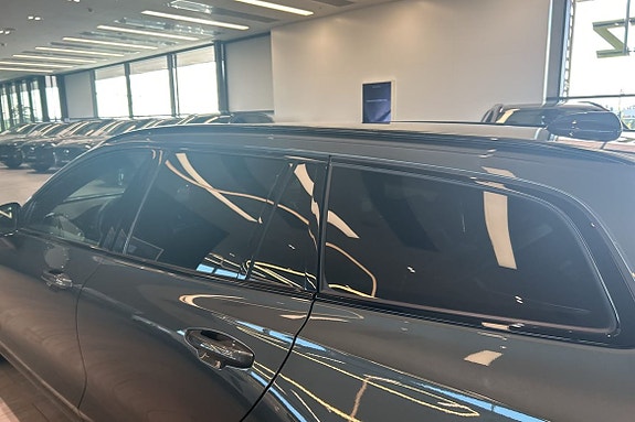 Volvo V60 17 of 30