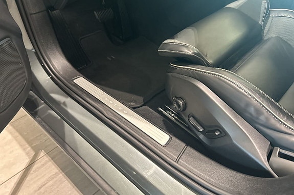 Volvo V60 20 of 30