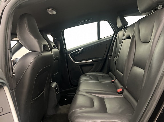 Volvo V60 17 of 26