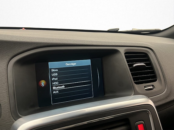 Volvo V60 20 of 26