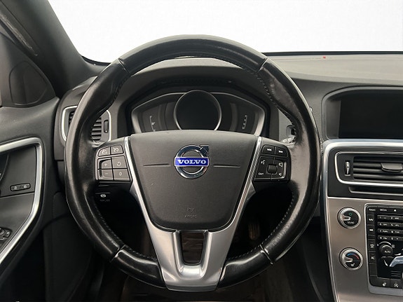 Volvo V60 15 of 26