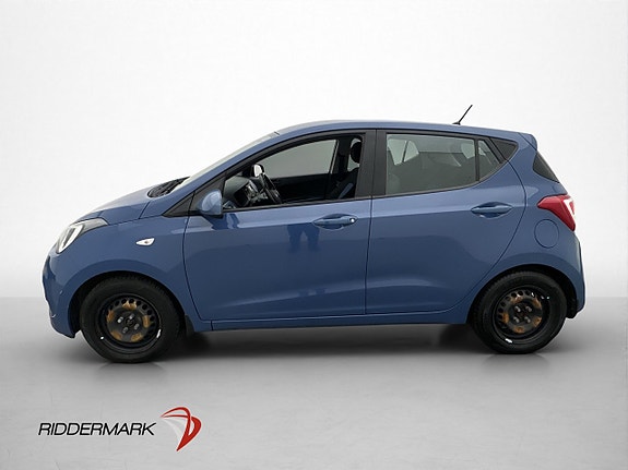 Hyundai i10 4 of 24