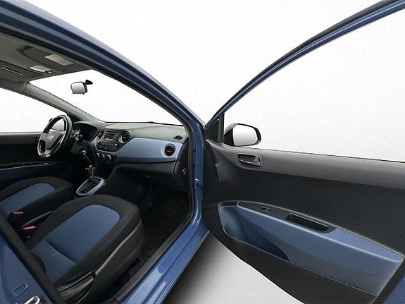 Hyundai i10 15 of 24