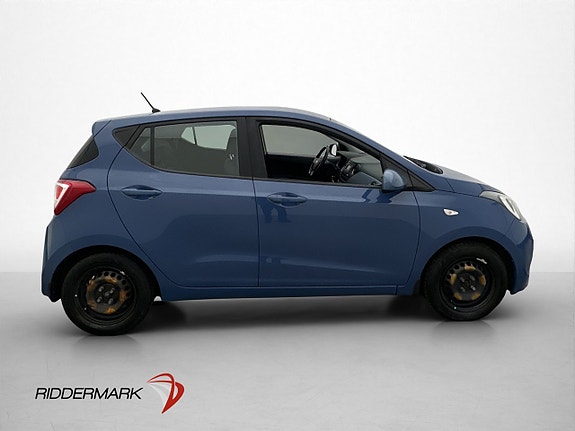 Hyundai i10 9 of 24