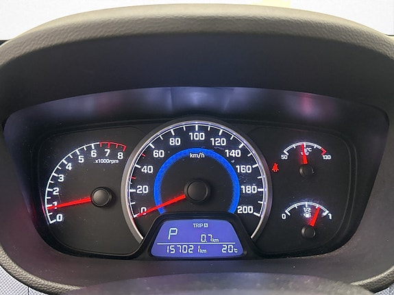 Hyundai i10 18 of 24