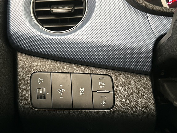 Hyundai i10 24 of 24