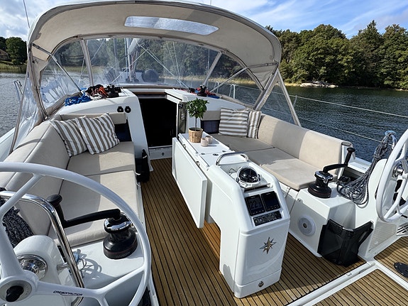 Jeannea Sun Odyssey 440 24 of 30