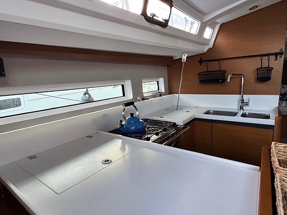Jeannea Sun Odyssey 440 14 of 30