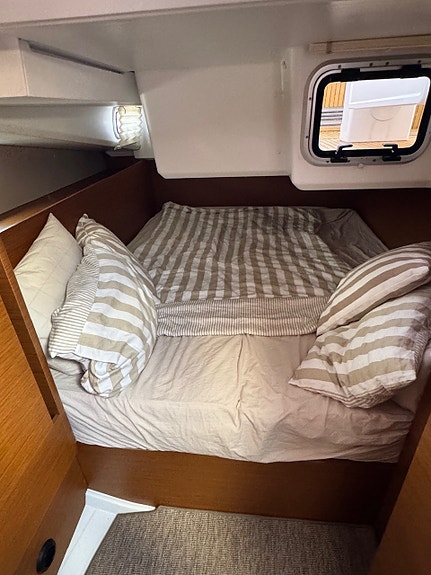 Jeannea Sun Odyssey 440 10 of 30