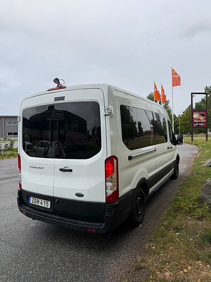 Ford Transit 5 of 9