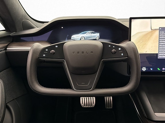 Tesla Model S 13 of 30