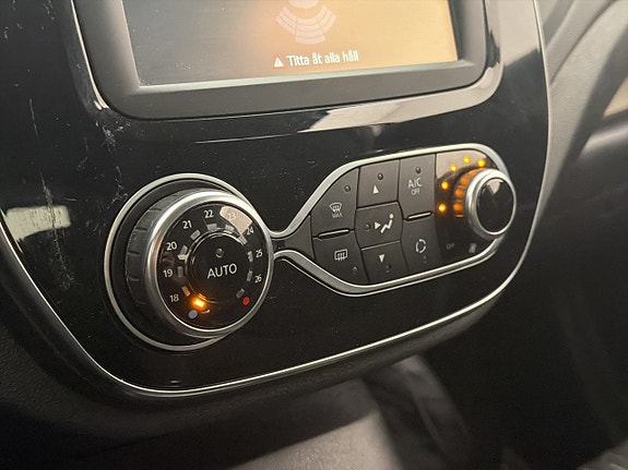 Renault Captur 21 of 30