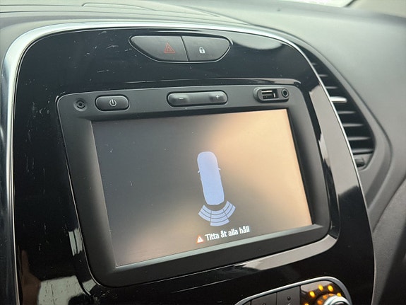 Renault Captur 18 of 30