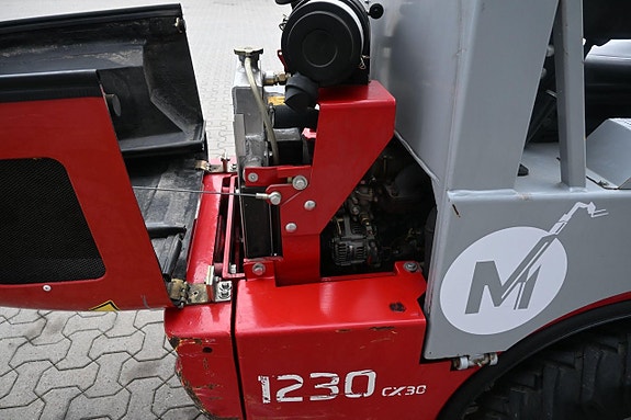 Weidemann 1230 CX 8 of 20