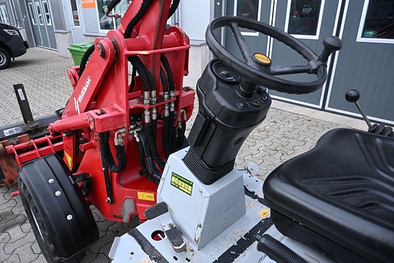 Weidemann 1230 CX 9 of 20
