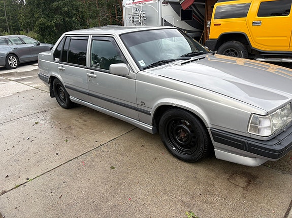 Volvo 940 2 of 10