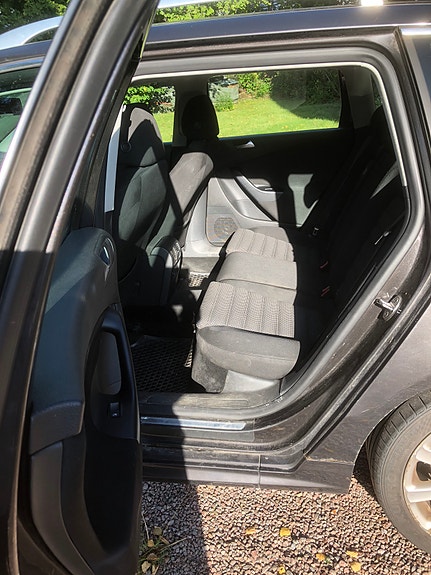 Volkswagen Passat 4 of 6