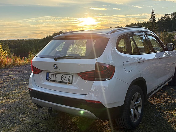 BMW X1 3 of 4