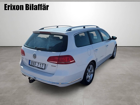 Volkswagen Passat 7 of 30