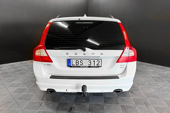 Volvo V70 7 of 18