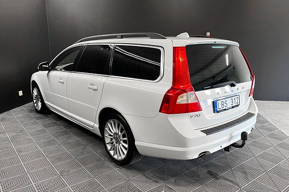 Volvo V70 6 of 18