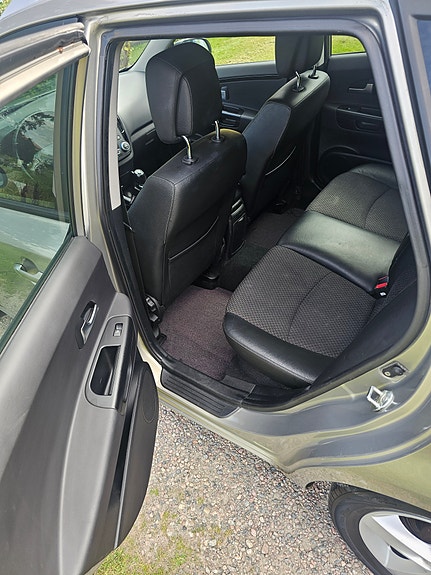 Kia Ceed 7 of 9