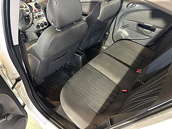 Opel Corsa 7 of 7