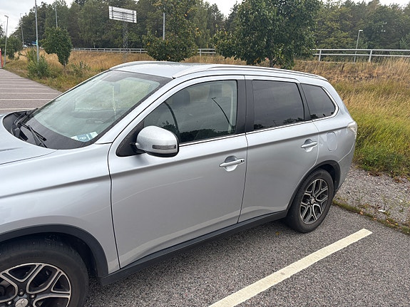 Mitsubishi Outlander 5 of 6