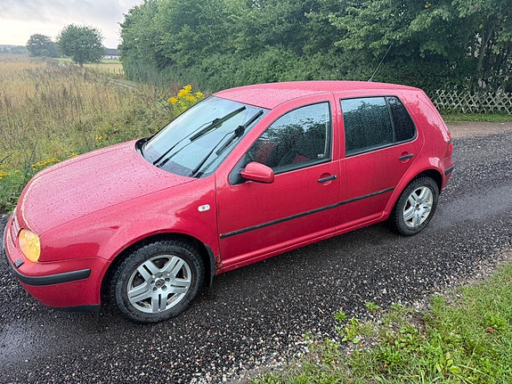 Volkswagen Golf IV 3 of 12