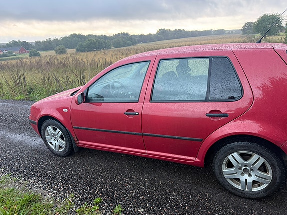 Volkswagen Golf IV 4 of 12