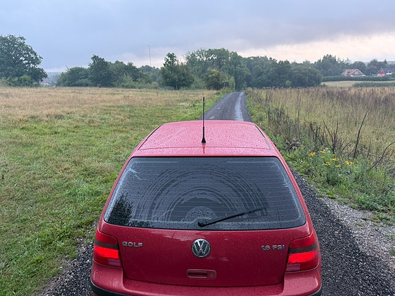Volkswagen Golf IV 6 of 12