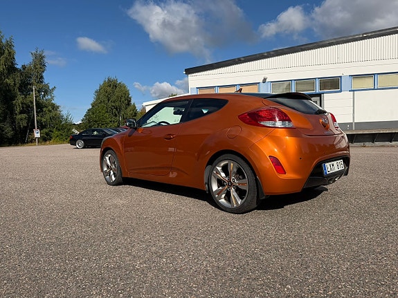 Hyundai Veloster 6 of 15