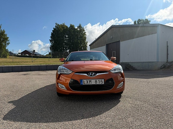Hyundai Veloster 5 of 15