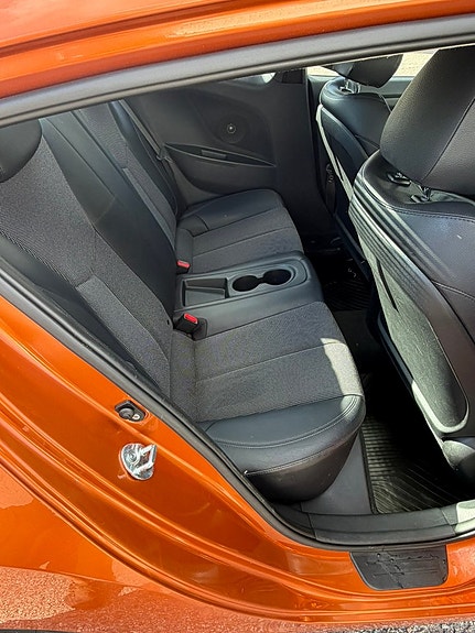 Hyundai Veloster 11 of 15