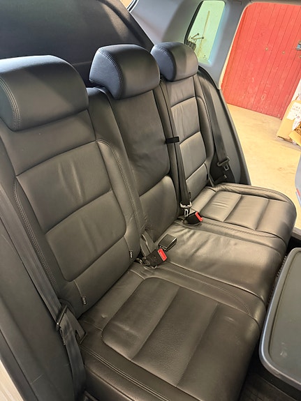 Volkswagen Tiguan 8 of 13