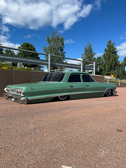 Chevrolet Bel Air 4 of 5