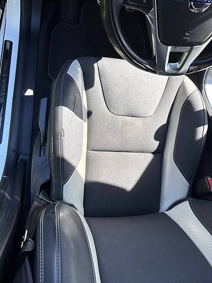 Volvo V60 7 of 9
